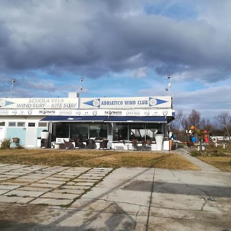 Bilocale Marina Romea Apartment Bagian luar foto